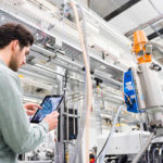 Smarta tillverkningsplattformar: PTC topprankat, ABB trea