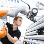 Humansamarbetande robotar: Några tankar kring smart användning av HRC-lösningar