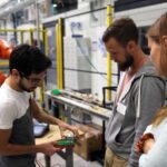 AUTOMATION: Fransk student demonstrerade robotlösning för fordonsbelysning