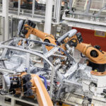 Både Volkswagen och Ford pausar produktionen på grund av Corona-krisen…