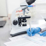 Byggde app med hjälp av lågkod-plattform för att skydda anställda mot Coronasmitta … på bara ett dygn!