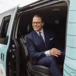 SMART KOLLEKTIVTRAFIK: Prins Daniel invigde förarlös och 5G-uppkopplad eldriven buss