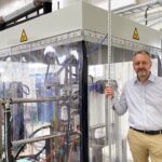 Toni Hagelberg ansvarar för VOLVO CEs stora hållbarhetssteg: Nytt testlab för bränsleceller