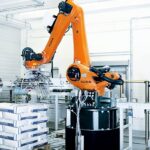 ROBOTICS: KUKA stärker positionen inom livsmedel med ”hygieniska” robotar som klarar kraven