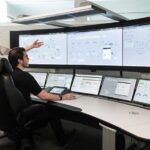 Föråldrade miljöer i dagens energinfrastuktur: ABB tar fram lösning för industrins kontrollrumsoperatörer