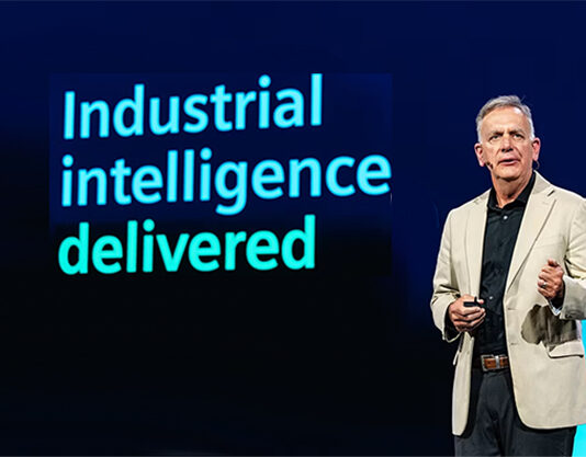 Digital sprängkraft: Siemens nya AI-plattform Intelligence Center X stöper om framtidens produktframtagning